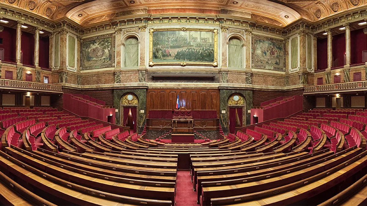La salle du Congrès du Parlement à Versailles