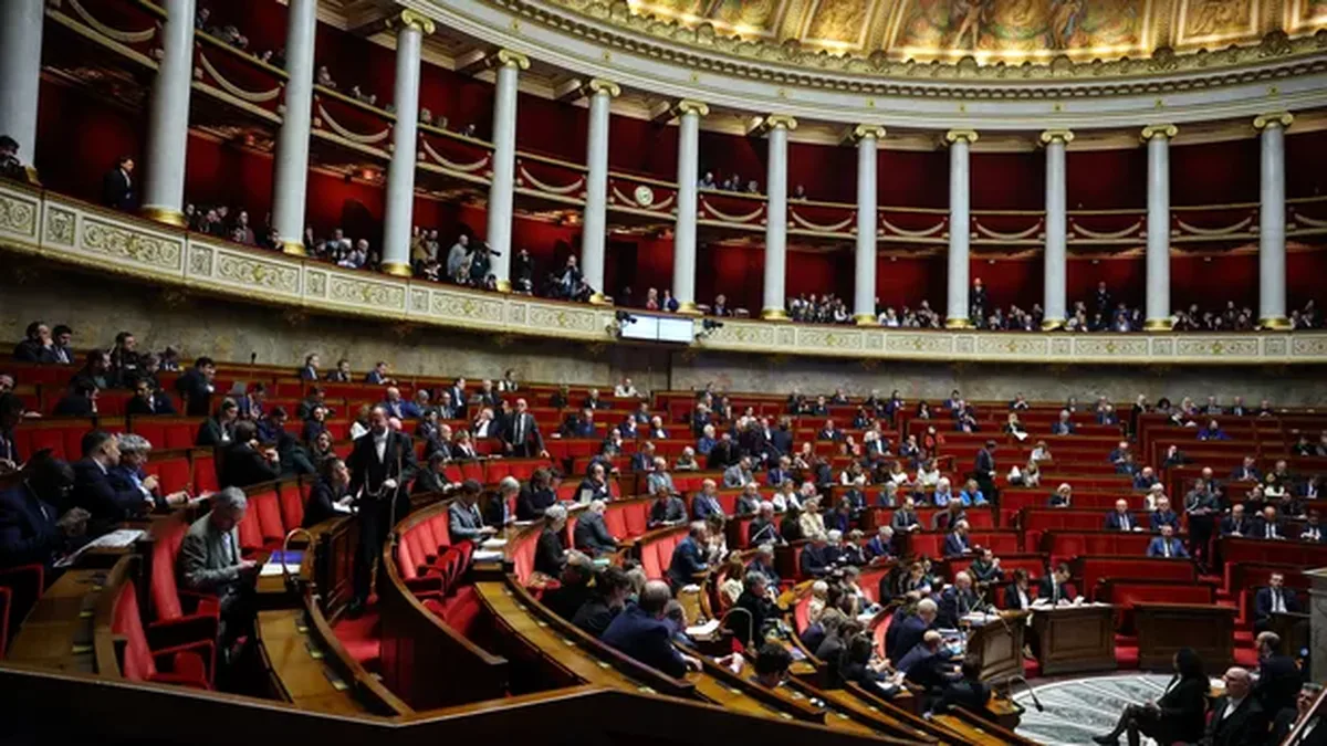 Budget 2027 : 54 milliards annoncés, 43 milliards réels — ce que ça change pour votre portefeuille