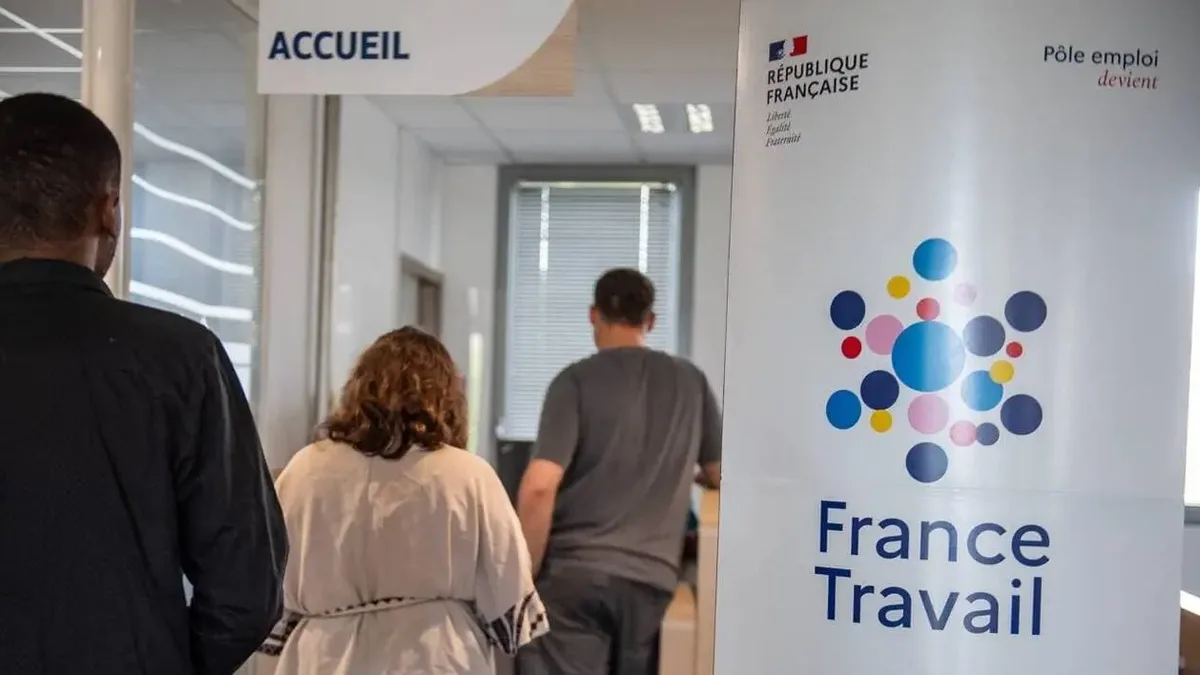 Un accueil France Travail, l&rsquo;ancien Pôle emploi, où les demandeurs d&rsquo;emploi font valoir leurs droits