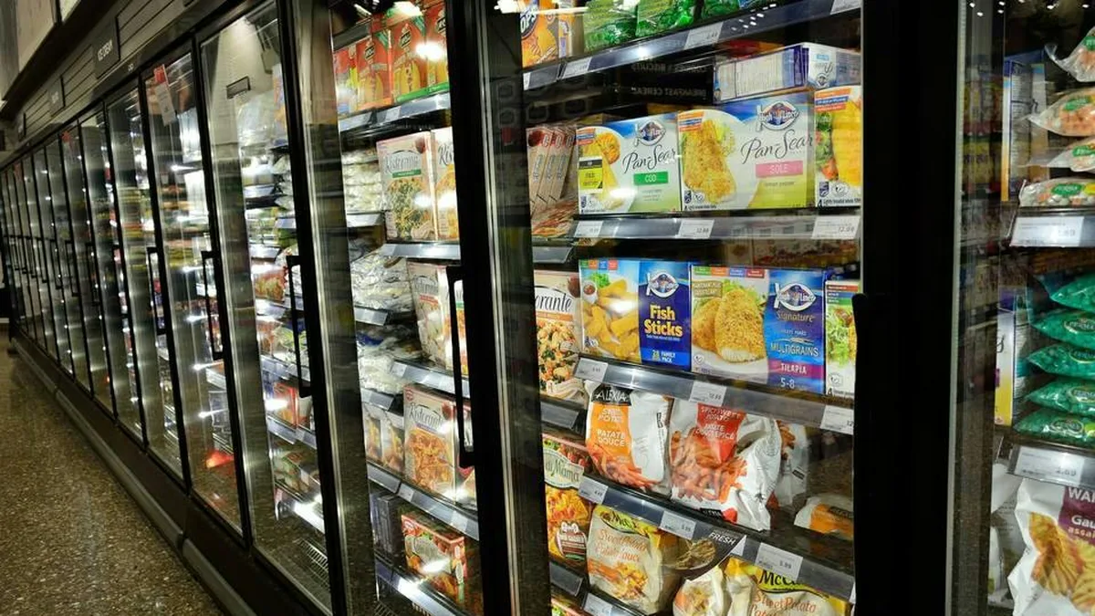 Rayon surgelés d&rsquo;un supermarché