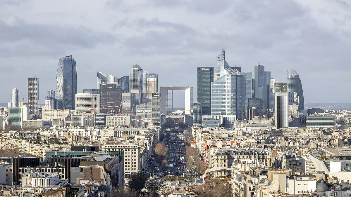 Croissance : la France tombe à 0,4 %, lanterne rouge — ce que ça change pour votre épargne