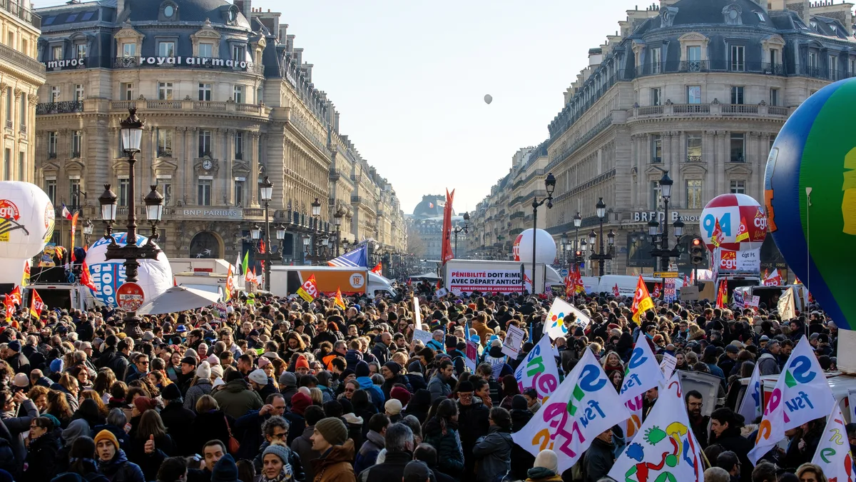 Grève du 5 novembre : « aucune mesure » après 2h30 à Matignon, la CGT franchit un cap