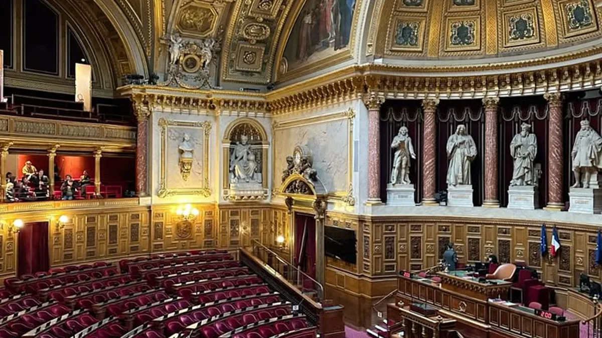 L&rsquo;hémicycle de l&rsquo;Assemblée nationale à Paris