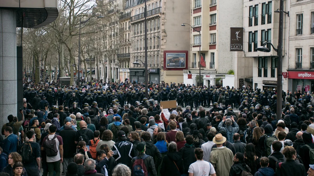 31 octobre : 355 actions annoncées, des sit-in devant les mairies : ce qui vous attend samedi