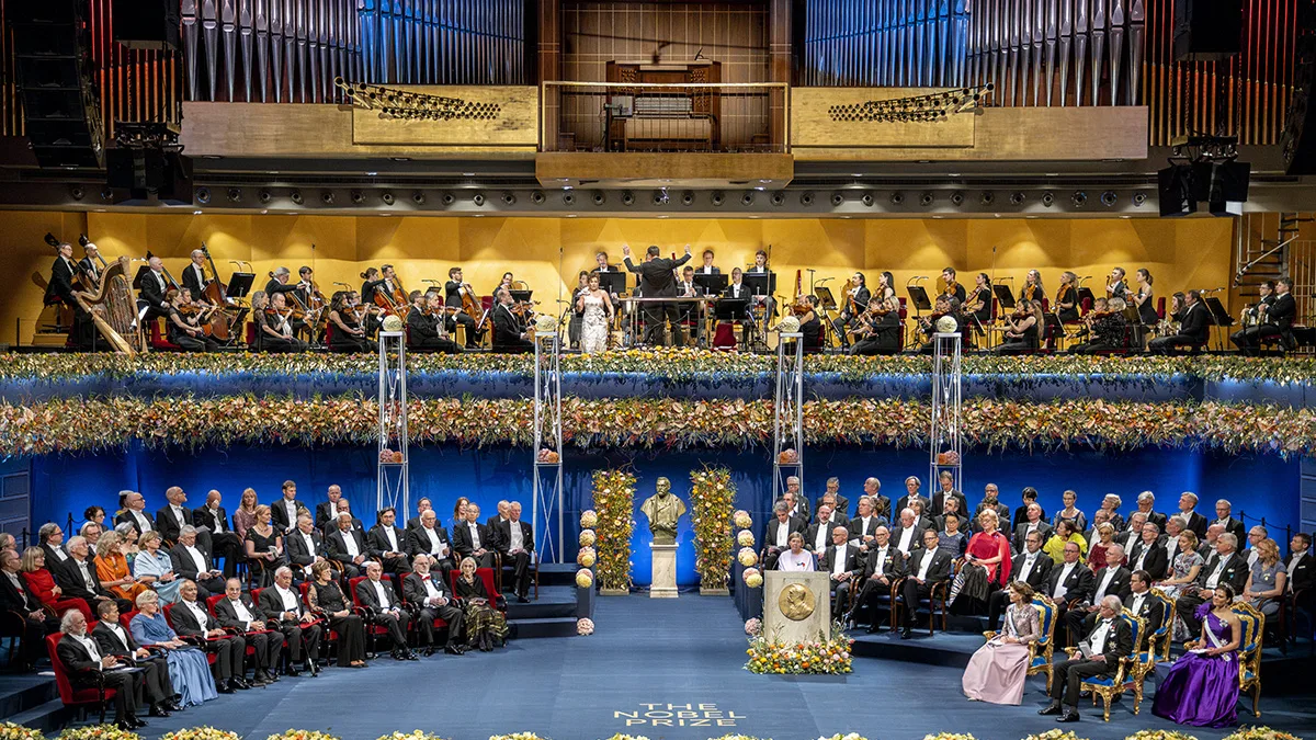 La cérémonie de remise des prix Nobel au Konserthuset de Stockholm