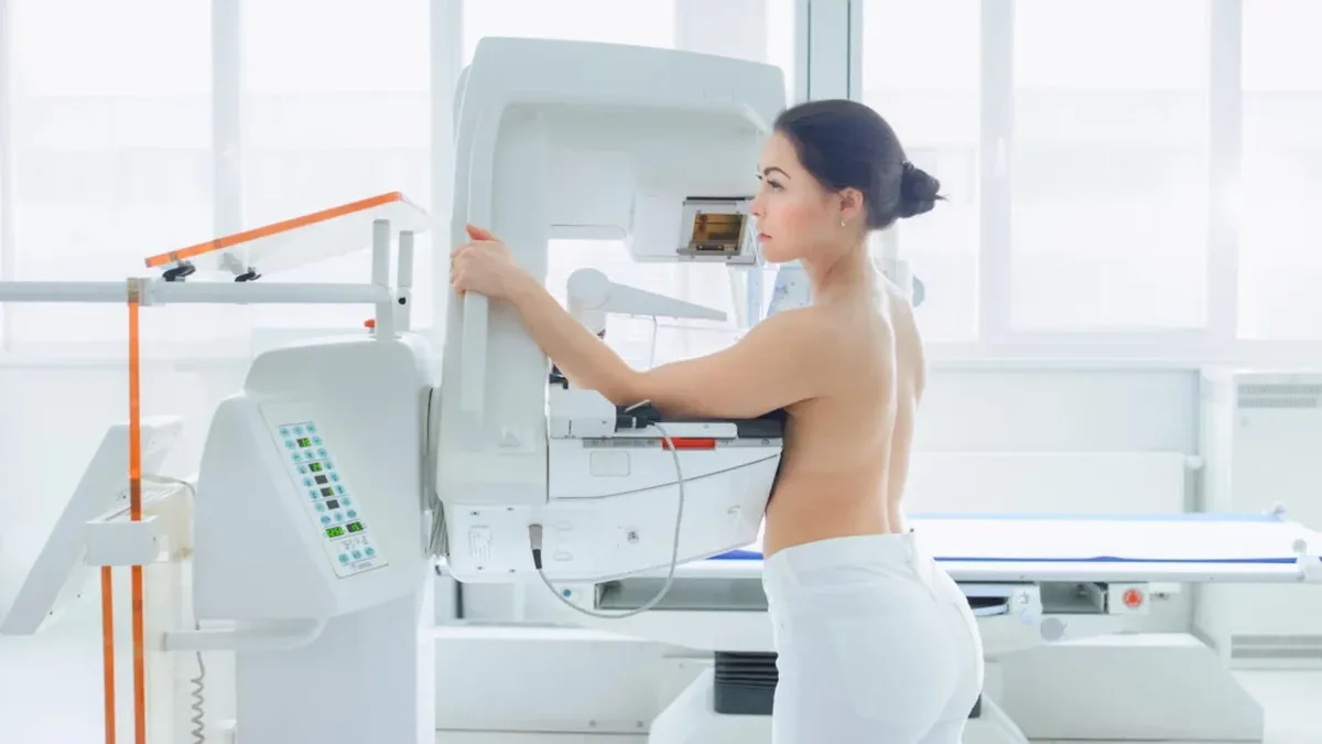 Octobre Rose : 61 000 cas par an, et cet examen gratuit que 1 femme sur 2 ne fait pas