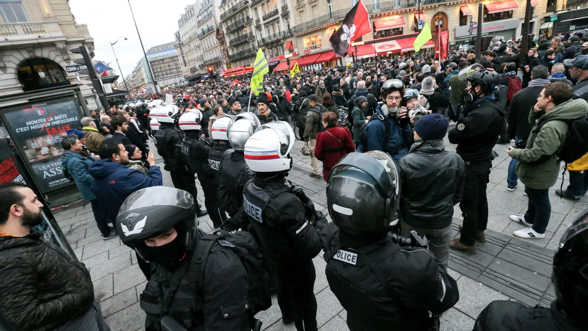 Paris : 4 interdictions jusqu'au 28 octobre, vérifiez ce que vous transportez