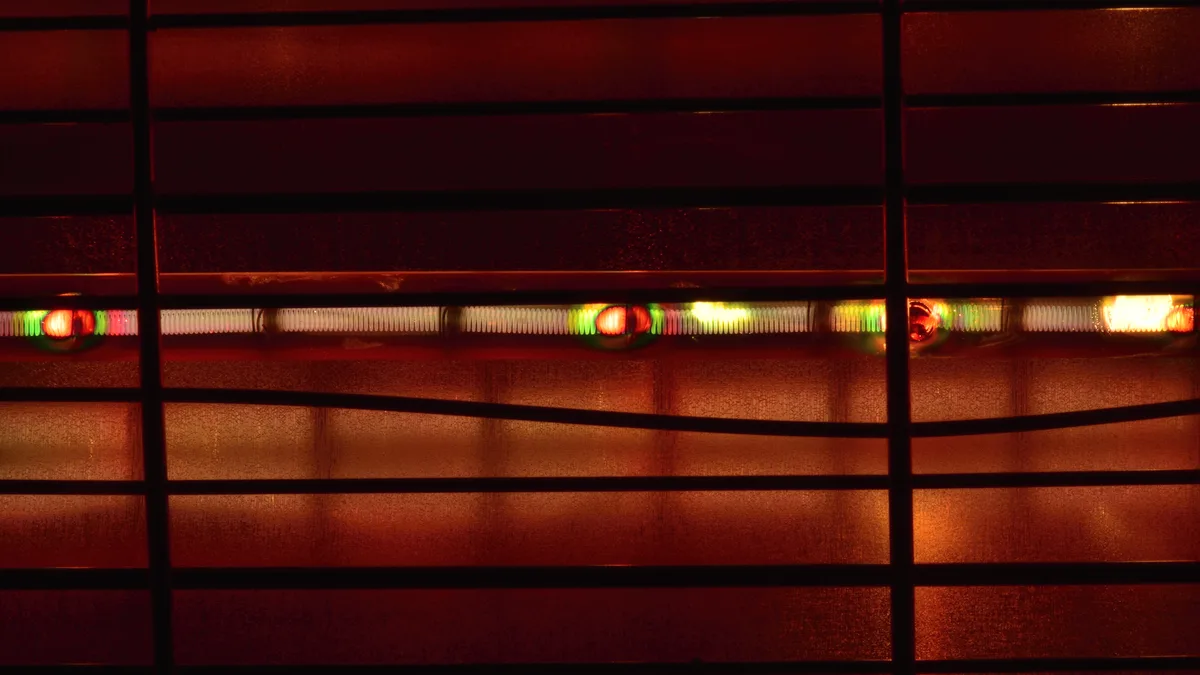 Les tubes d&rsquo;un radiateur électrique halogène