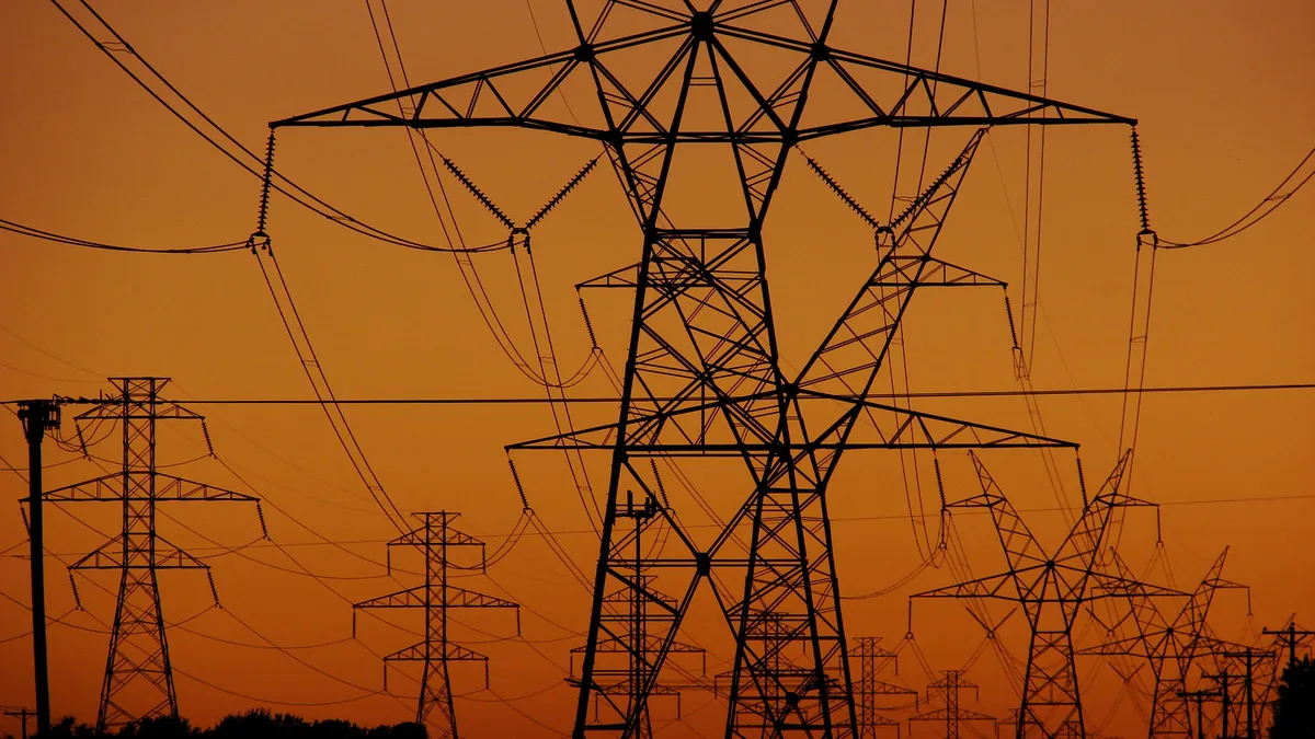 Électricité : le gel des prix promis jusqu'en février ne protège qu'un foyer sur deux
