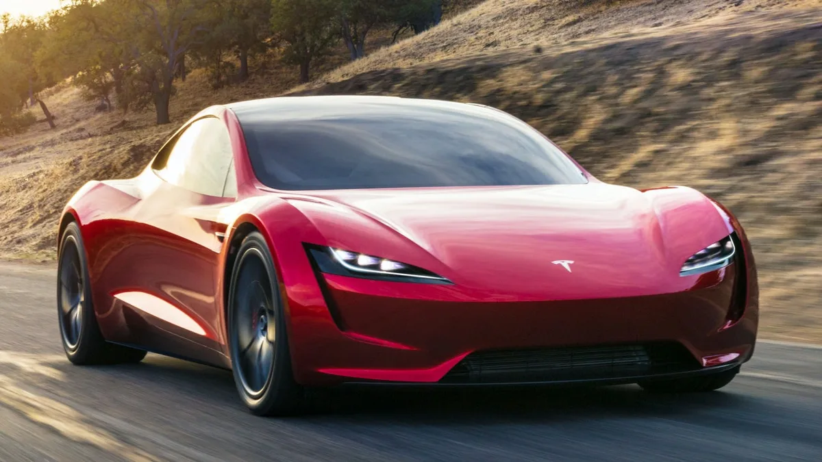 Le Tesla Roadster deuxième génération, dont la version de série a été dévoilée au Texas