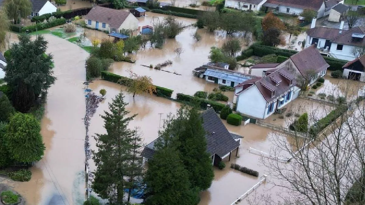 Des quartiers inondés vus du ciel après un épisode méditerranéen